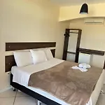 Pousada Beach House